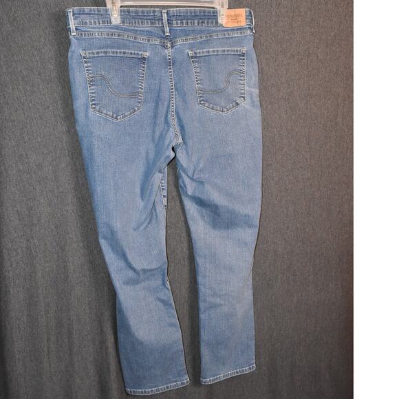 Lot of 2 Levi's Signature Series Women's 18S (34x28) Shaping Straight Leg Jeans - Picture 5 of 9